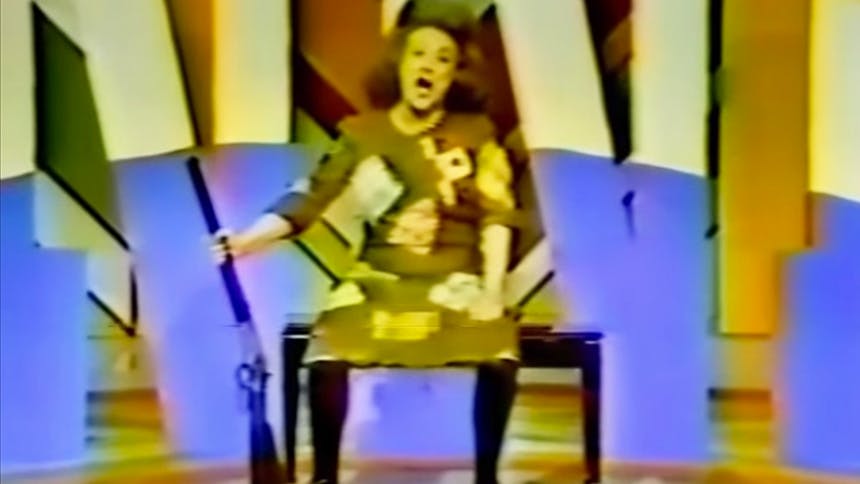 Hot Clip of the Day: Ethel Merman Dusts Off the Old Rifle f…