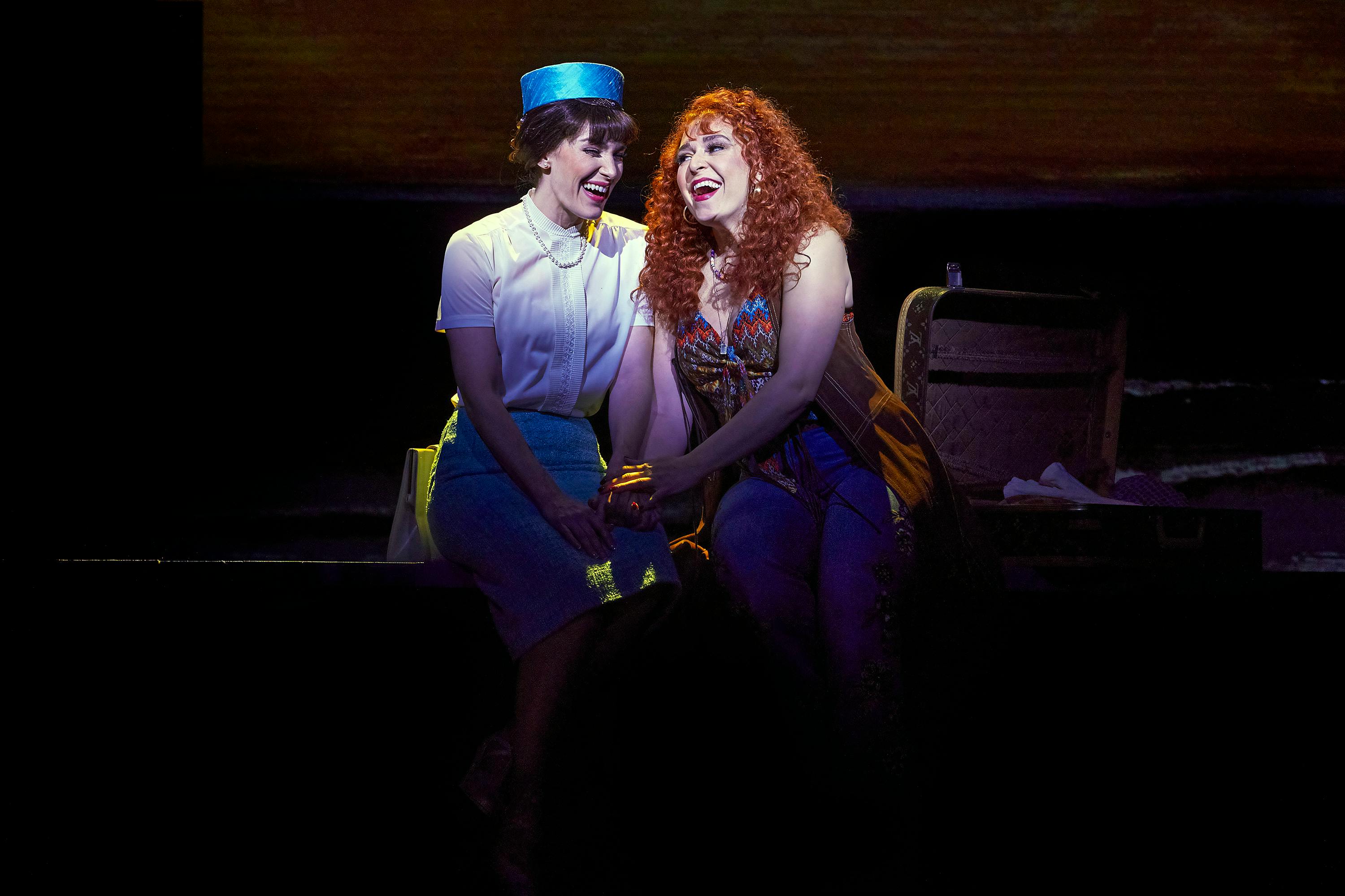 Kelli Barrett & Jessica Vosk in Beaches at Theatre Calgary (credit Trudie Lee) - 361a (1) (1)[1].jpg