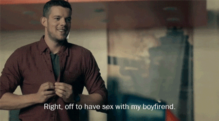Russell Tovey - GIF- Looking